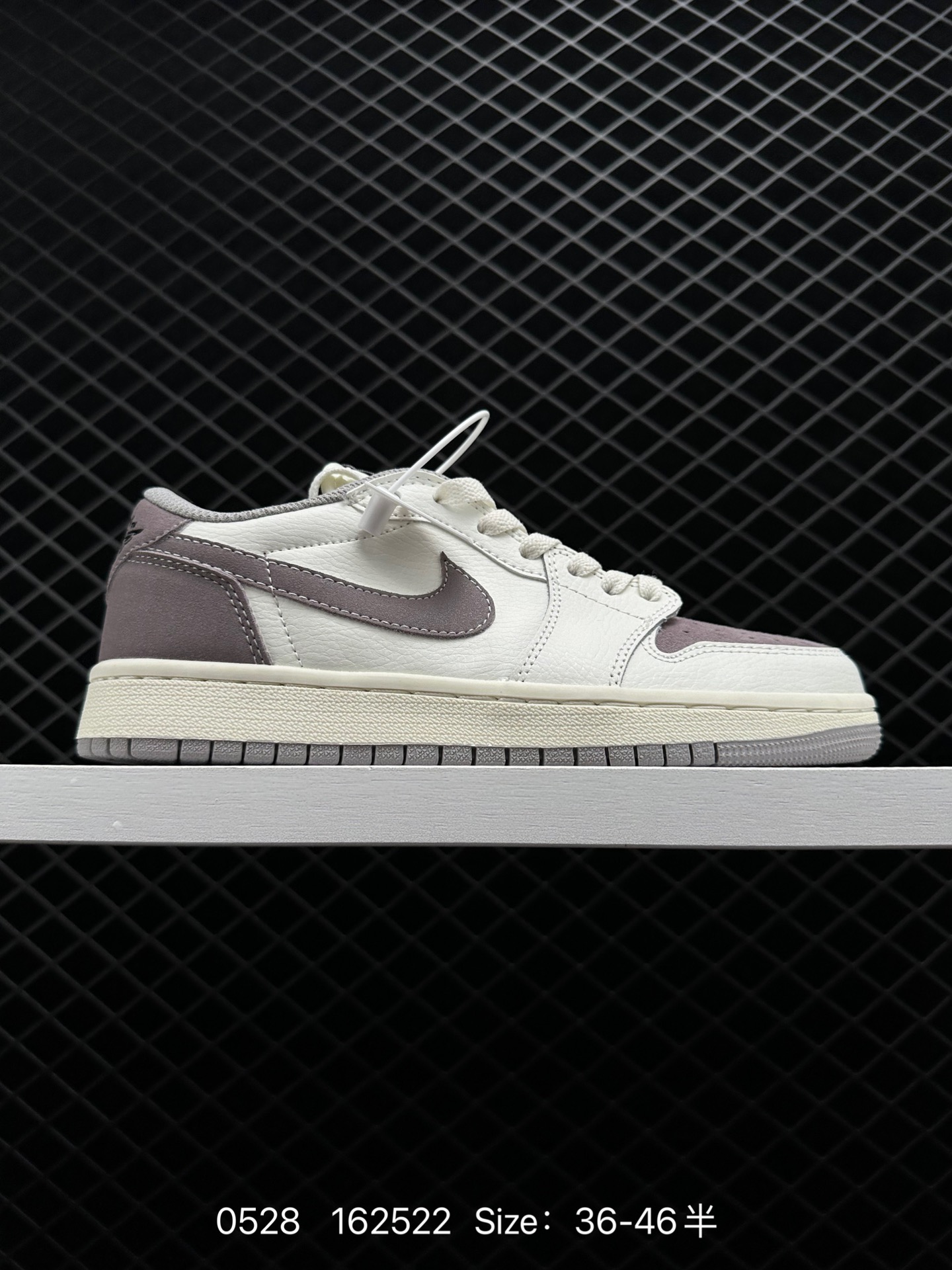 Nike Air Jordan 1 Retro Low OG Nike Air Jordan 1 Retro Low OG